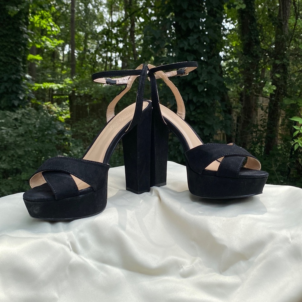 Black suede platform sandals, size 7